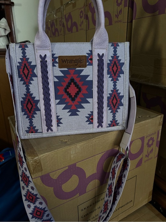 Wrangler Handbags - Wrangler Lavender Aztec Pattern Tote with Navy & Coral Accents